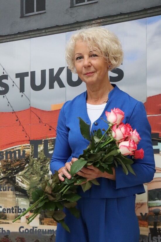 Kandavas Mākslu skolas direktore Andra Eimane