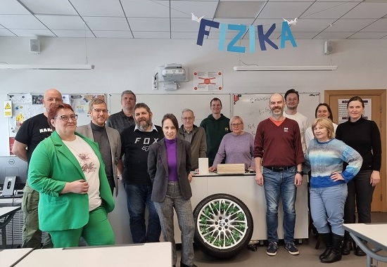 Tukuma novada fizikas un inženierzinību skolotāji Siguldas Valsts ģimnāzijā.